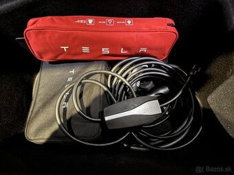 Tesla model 3 AWD Long Range 75 kWh 2020 - 9