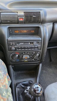 Opel astra f - 9