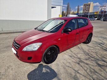 Kia Ceed 1.6 CRDi - 9