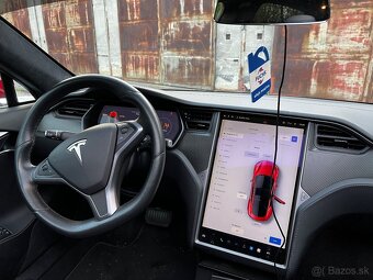 Tesla Model S 75D - 9