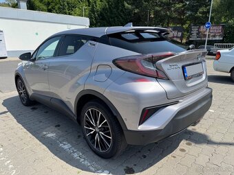 Toyota C-HR 1.8 Hybrid - 9