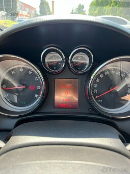 Opel Astra 1.4 Benzín+LPG, 2017 Nová STK, Serv. Kniha - 9