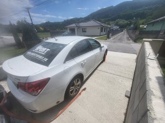 Predám burane auto v celku - 9