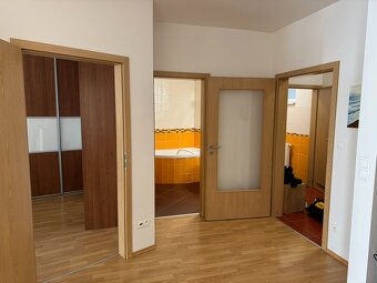 Prenájom zariadeného 2.izb. bytu - 9