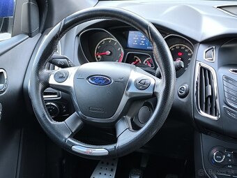 Ford Focus ST 2.0 EcoBoost SCTi - 9