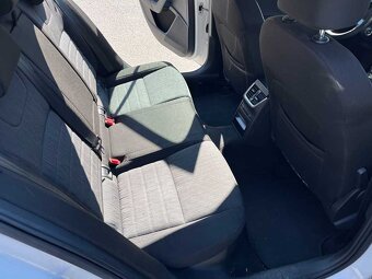 Skoda Octavia Combi 3 - 9
