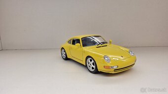 1:18 PORSCHE 911 993 COUPE - 9