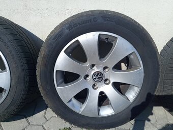 Barum Polaris 5 215/55/R16 - 9