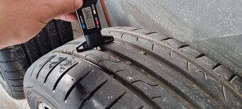 Predám Orginal VW SINGAPORE elektrony 5X112 R17 letné 225/45 - 9