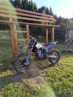 Predám KTM sxf 450 - 9