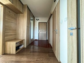 Exkluzívne na predaj zrekonštruovaný 3-izbový  byt, Lánska P - 9