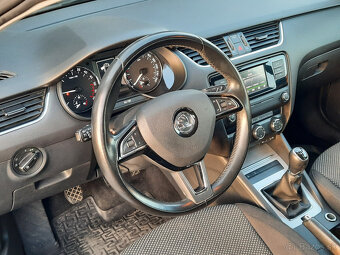 Škoda Octavia Kombi 1,6 TDi - 9