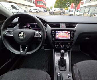 Škoda Octavia Combi 1.5 TSI Team DSG - 9