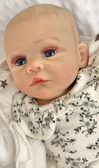 Realistická bábika Manuela - 9