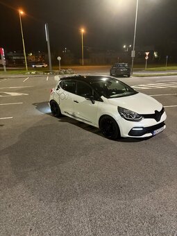 Renault Clio IV RS - 9