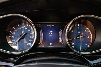 Maserati Quattroporte 202 kW Diesel, VZDUCH, Klapky, Odpočet - 9