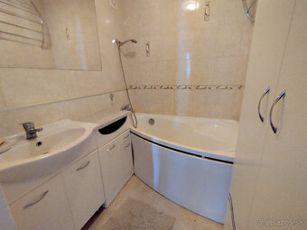 3-izbový byt po čiastočnej rekonštrukcii - 9