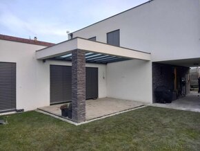 Hliníkové pergoly s priznaným sklonom - 9
