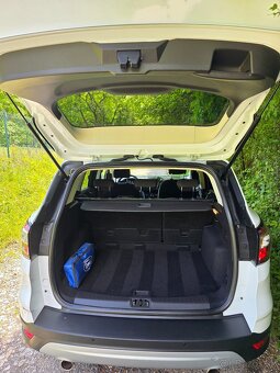 Ford Kuga 1.5,110kW,42000km,kúpené na SK - 9