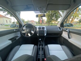 Volkswagen Polo CROSS 1.6 16V - 9
