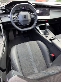 Peugeot 308 2022 Allure pack 1.2 PureTech 130k - 9