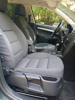 Škoda Octavia combi 1.9 TDI 77kw - 9