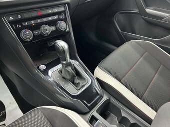 T-Roc 1,5 TSI BMT Sport 110kW Virtual Matrix Benzín Top stav - 9