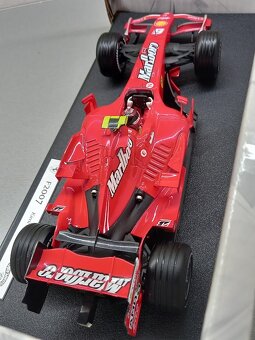 F1 FERRARI F2007 2007 MARLBORO RAIKKONEN HOTWHEELS 1:18 - 9