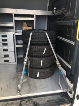 VW Crafter- pojazdna dielňa - 9