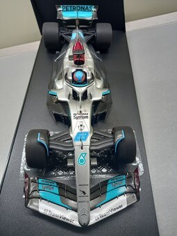 F1 MERCEDES W13 RUSSELL 1.WIN GP BRAZIL 2022 MINICHAMPS 1:18 - 9