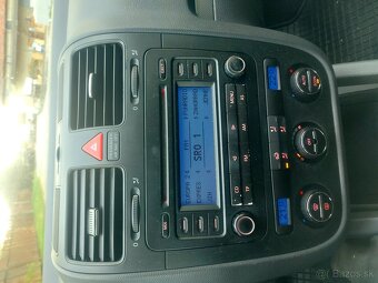 Predám VW Golf V Benzín - 9