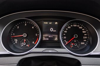 Volkswagen Passat DSG 1,6 TDI 88kW / Masáž / LED svetlá / - 9