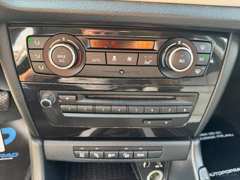 BMW X1 xDrive 18d - 9