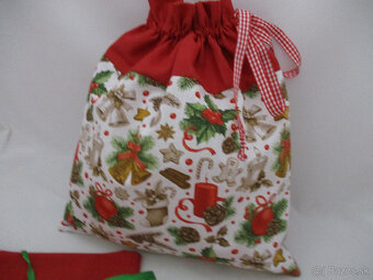 Vianočná obliečka a vrecko v rovnakom dekore - 9