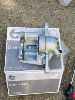 Brzdové valce,spojka, uloženie,ložisko,remenica, - 9