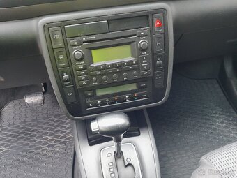 VOLKSWAGEN SHARAN 1.9 TDI - 9