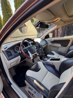 VOLVO xc60 2.4 AWD 151kW - 9