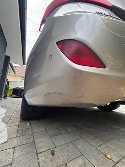 Hyundai i30 1.6 81 kW 2016 - 9