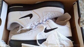 Nike AIR FORCE 1 LOW JEWEL - 9