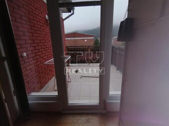 TUreality predáva 5 izbový rodinný dom s garážou v... - 9
