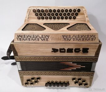 Heligónka Munda - 9