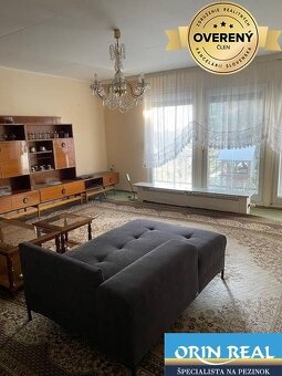 Čarovný útulný domček s vinicou v Modre časti Kráľová 962m2 - 9