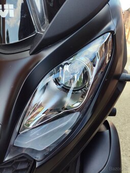 Predám Piaggio MP3 300 HPE sport, ročník 2022 - 9