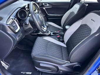 Kia CEED CD 1,4 T-GDi 103kW M6 GT-LINE - 9