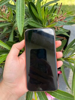 iPhone XR Coral 128 GB – zachovalý, s krytmi - 9
