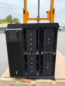 Predám UPS APC Smart-UPS SRT 8000VA (8kVA) - 9