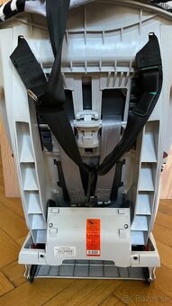 Autosedačka Britax Romer Versafix - 9