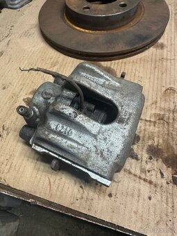 Predné brzdy bmw e36 compact - 9