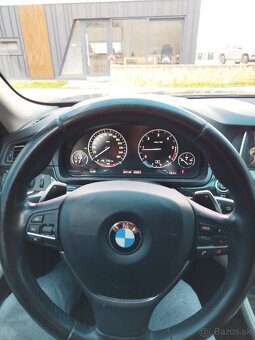 BMW 520 xdrive - 9