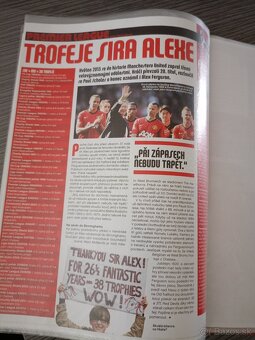 Manchester United - 9